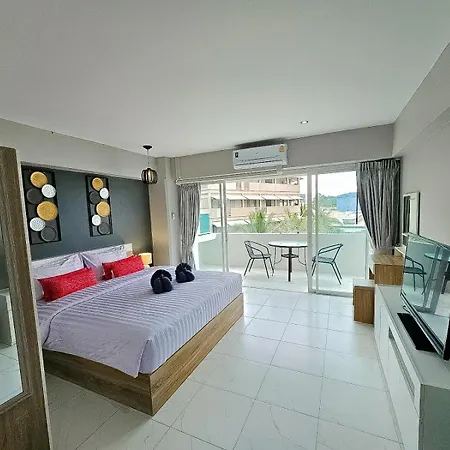 Ideally Patong Beach Apartment